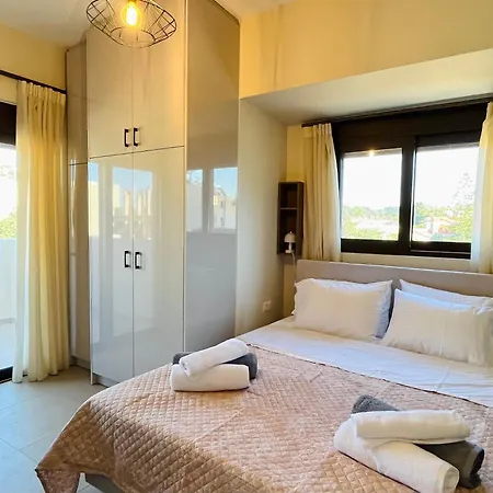 Greige * Ialysos (Rhodes)